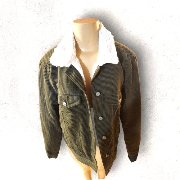 Fashion Nova coat - Picture 3 of 8